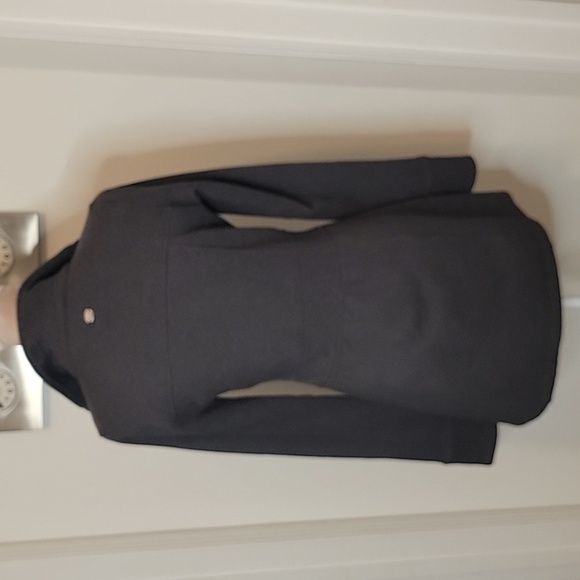 Athleta, Size XS Cherry Creek Gray Asymmetrical Zip Jacket, EUC - Picture 5 of 16